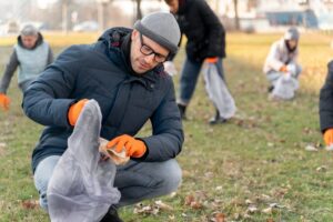 Is Pet Waste Removal Effective in Maintaining a Cleaner Neighborhood?